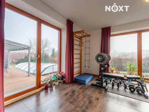 Prodej domu 304 m², pozemek 1352 m²