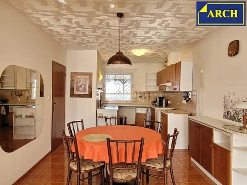 Prodej domu 280 m², pozemek 876 m²
