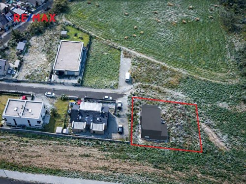 Prodej stavebního pozemku 697 m²