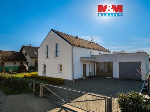 Prodej domu 266 m², pozemek 1236 m²