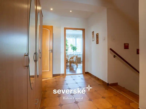 Prodej domu 300 m², pozemek 286 m²