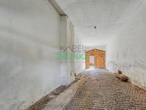 Prodej domu 511 m², pozemek 1040 m²