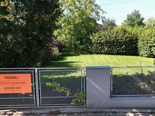 Prodej stavebního pozemku 1002 m²