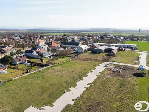 Prodej stavebního pozemku 874 m²
