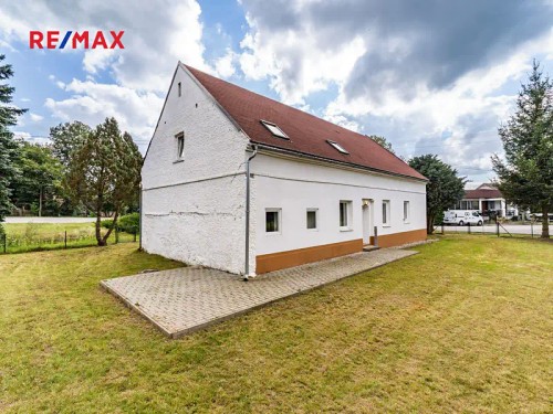 Prodej domu 243 m², pozemek 888 m²