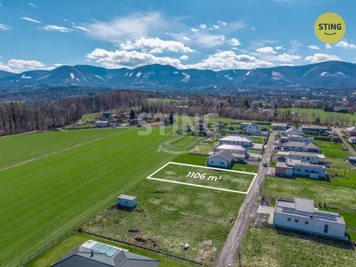 Prodej stavebního pozemku 1106 m²