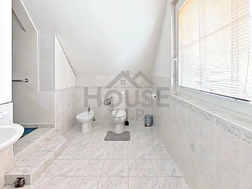 Prodej domu 239 m², pozemek 414 m²