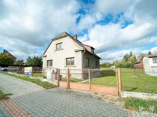 Prodej domu 112 m², pozemek 1334 m²