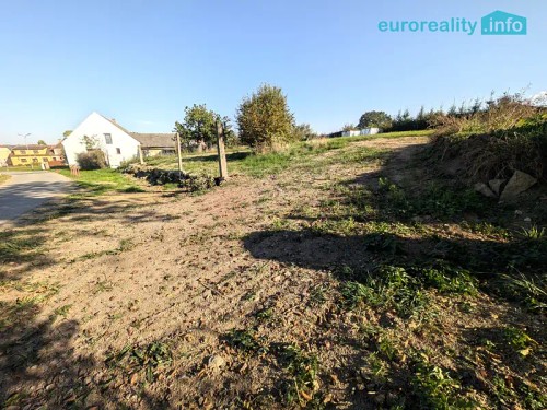 Prodej stavebního pozemku 856 m²