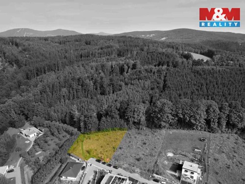 Prodej stavebního pozemku 1831 m²