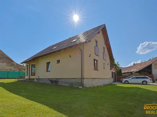Prodej domu 190 m², pozemek 974 m²