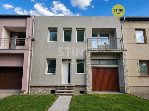 Prodej domu 220 m², pozemek 332 m²