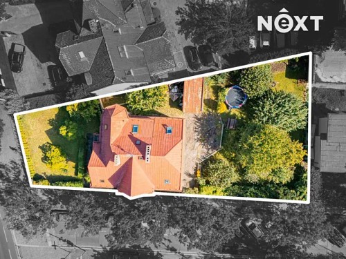 Prodej vily 350 m², pozemek 1115 m²