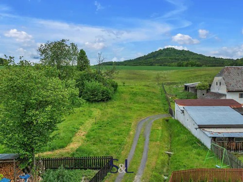 Prodej stavebního pozemku 828 m²