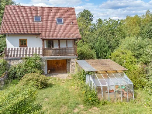 Prodej domu 100 m², pozemek 4804 m²