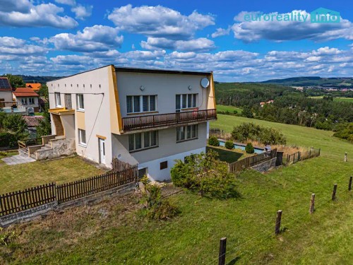 Prodej domu 270 m², pozemek 1487 m²