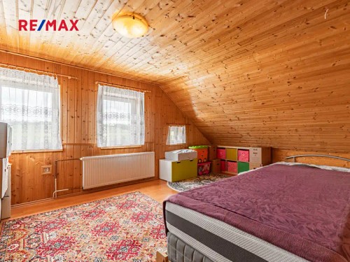 Prodej domu 328 m², pozemek 758 m²