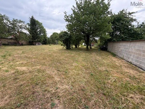 Prodej stavebního pozemku 1609 m²