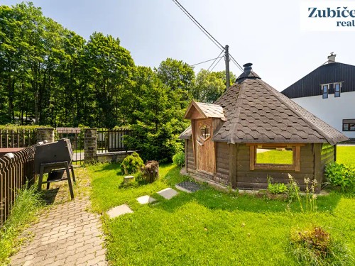 Prodej domu 550 m², pozemek 1419 m²