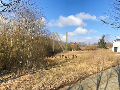 Prodej stavebního pozemku 2050 m²