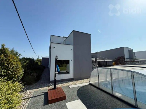 Prodaný  dům 277 m², pozemek 1441 m²