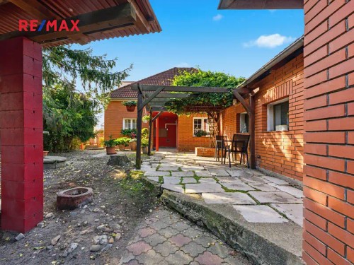 Prodej domu 197 m², pozemek 2250 m²