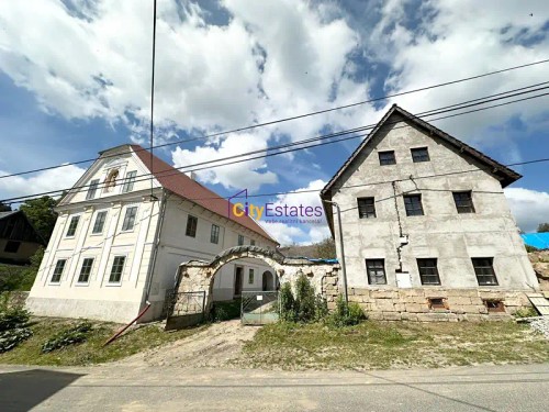 Prodej chalupy 700 m², pozemek 2500 m²