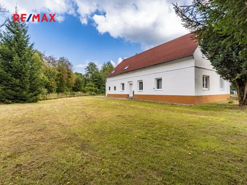 Prodej domu 243 m², pozemek 888 m²