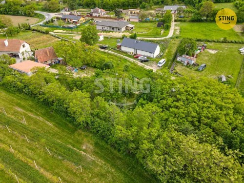 Prodej stavebního pozemku 1006 m²