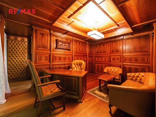 Prodej domu 365 m², pozemek 623 m²