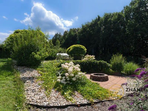 Prodej domu 351 m², pozemek 1603 m²