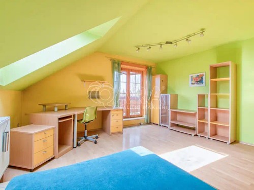 Prodej domu 233 m², pozemek 885 m²
