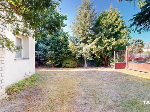 Prodej stavebního pozemku 818 m²