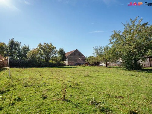 Prodej stavebního pozemku 856 m²