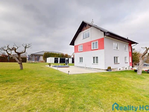 Prodej domu 360 m², pozemek 2030 m²