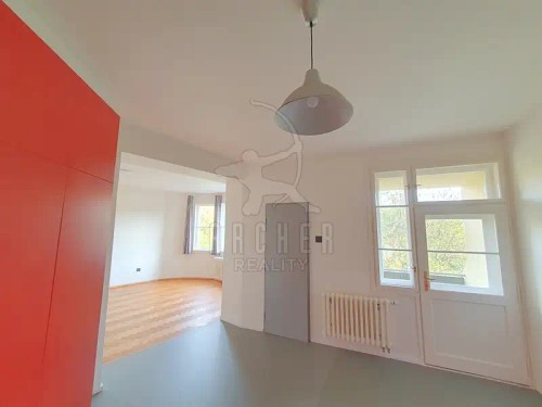 Prodej bytu 2+1 80 m²