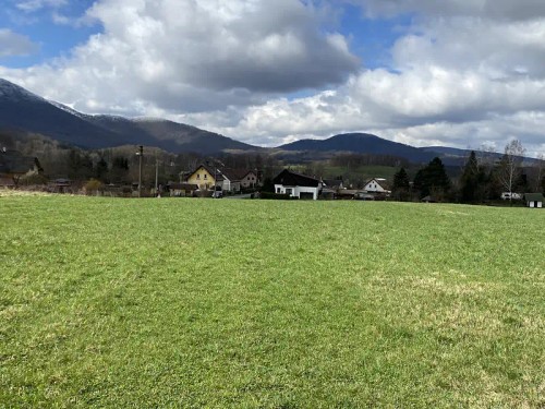 Prodej stavebního pozemku 1891 m²