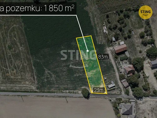 Prodej stavebního pozemku 1850 m²
