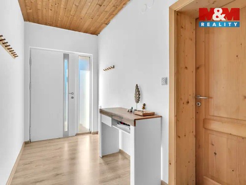 Prodej domu 400 m², pozemek 5480 m²