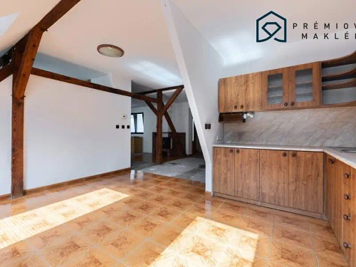 Prodej domu 200 m², pozemek 690 m²