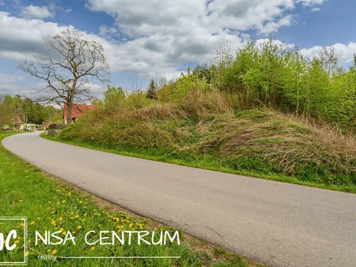 Prodej stavebního pozemku 1849 m²