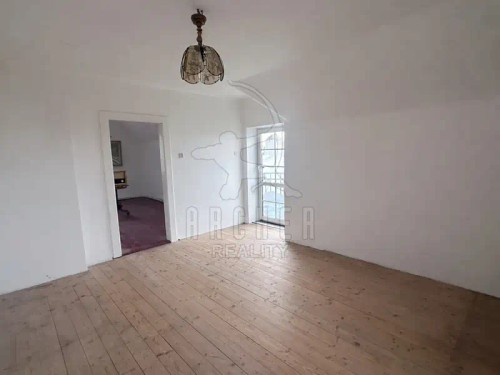 Prodej domu 220 m², pozemek 1792 m²