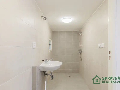 Prodej chaty 45 m², pozemek 48 m²