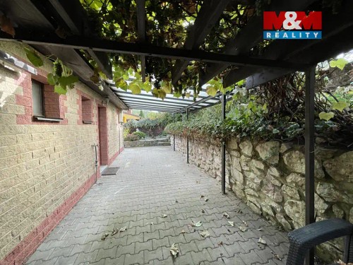 Prodaná  chata 60 m², pozemek 741 m²