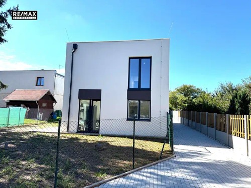 Prodej domu 110 m², pozemek 350 m²