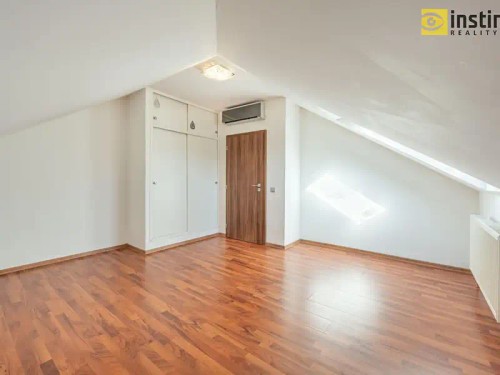 Prodej bytu 3+1 119 m²