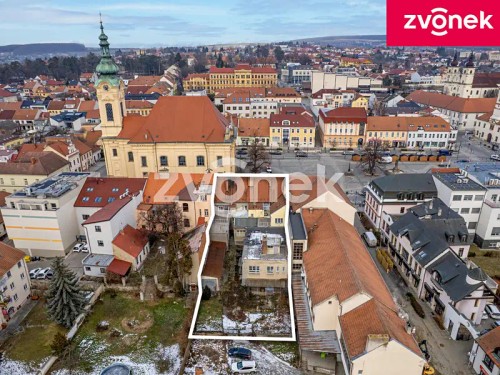 Prodej vily 700 m², pozemek 894 m²