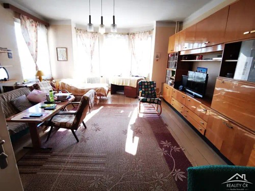 Prodej domu 220 m², pozemek 1909 m²