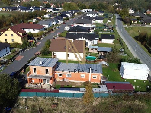 Prodej domu 200 m², pozemek 869 m²