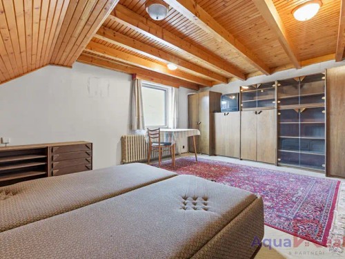 Prodej domu 290 m², pozemek 1076 m²